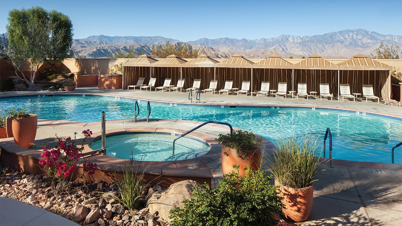 Roadrunner Outdoor Pool